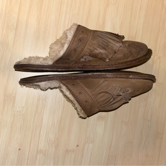 UGG Amarina Fringe Nubuck Suede Wool Slippers Shoes Women’s Size 7 - Picture 12 of 14